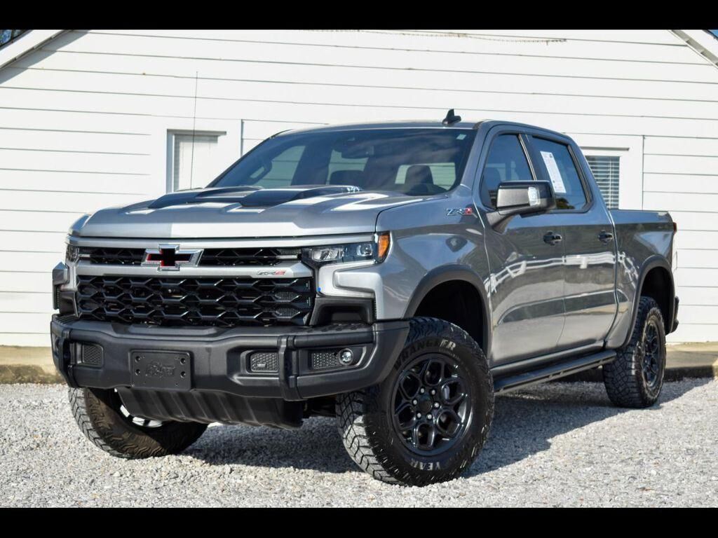 2023 CHEVROLET Silverado