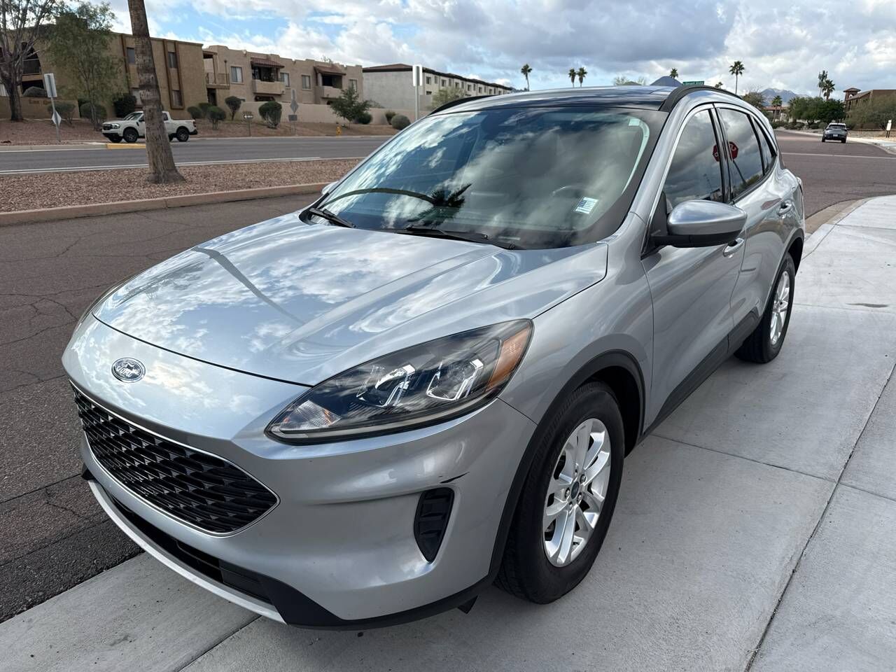 2021 FORD Escape