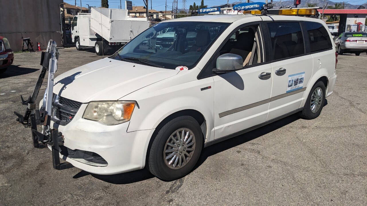 2013 DODGE Grand Caravan