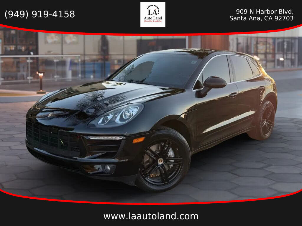 2016 PORSCHE Macan