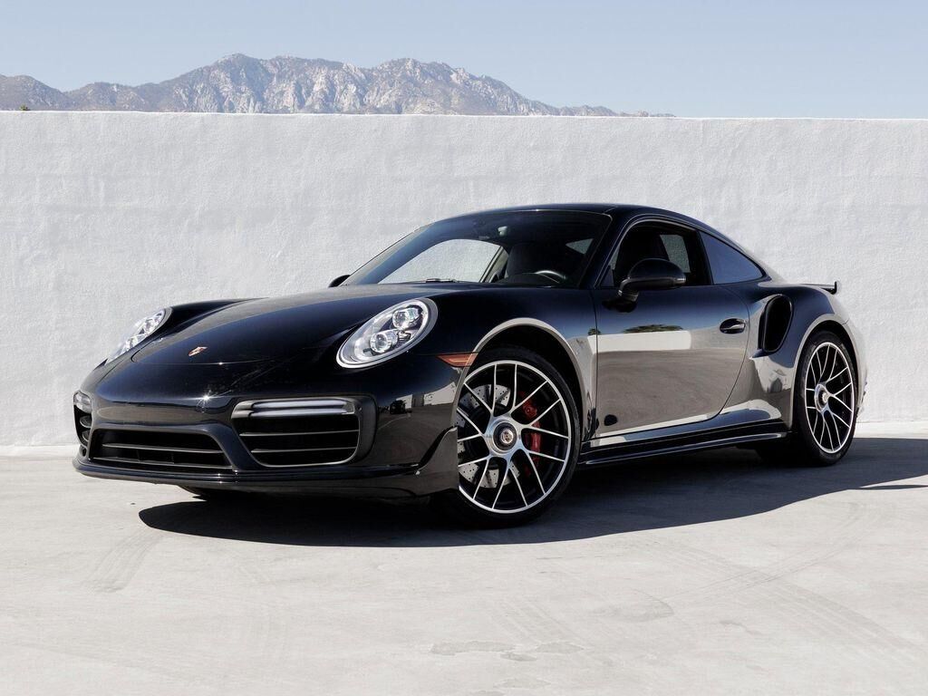 2019 PORSCHE 911