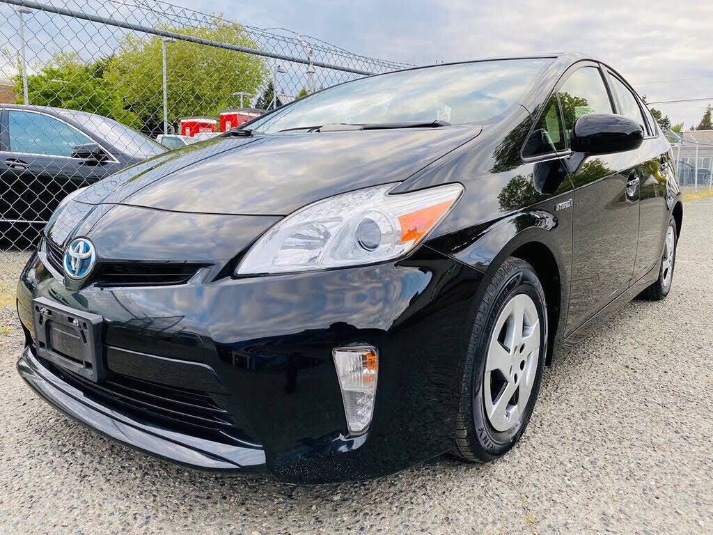 2015 TOYOTA PRIUS