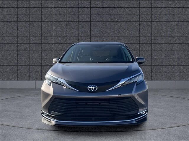2021 TOYOTA Sienna