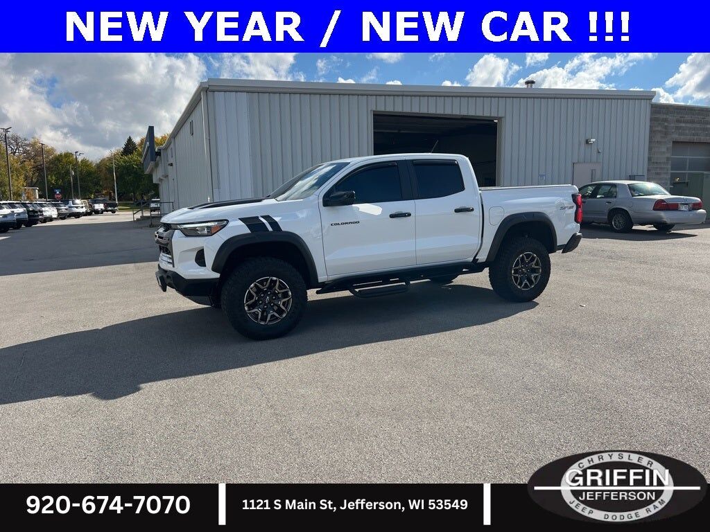 2023 CHEVROLET Colorado