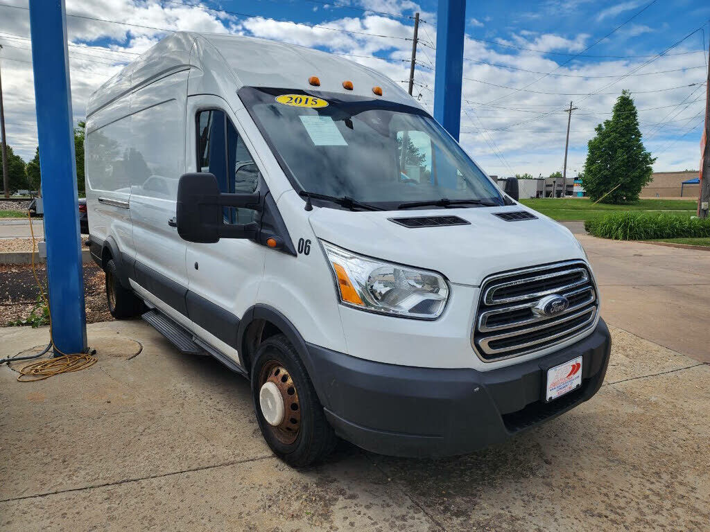 2015 FORD Transit