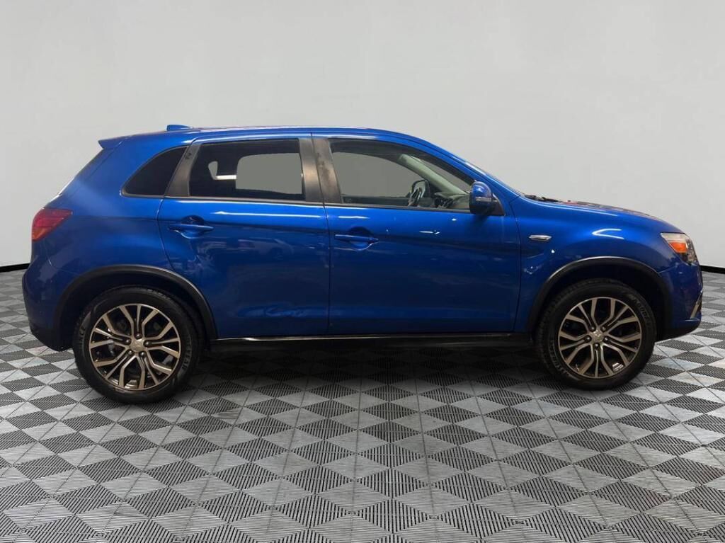 2017 MITSUBISHI Outlander Sport