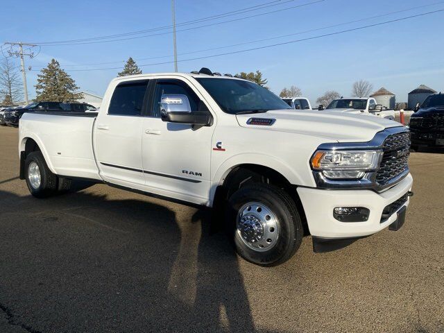 2023 RAM 3500
