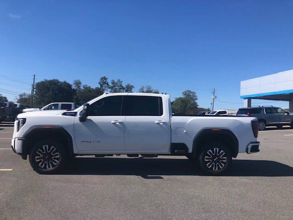 2025 GMC Sierra HD