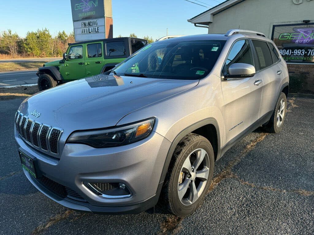 2019 JEEP Cherokee