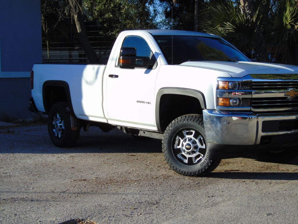 2017 CHEVROLET Silverado