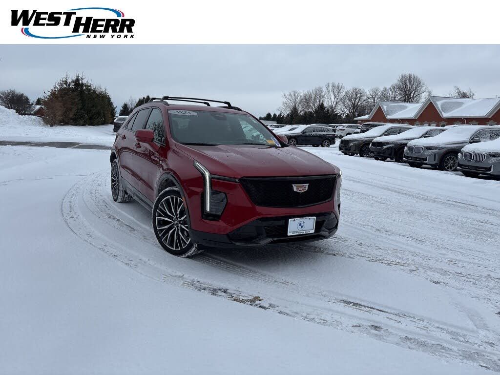 2025 CADILLAC XT4