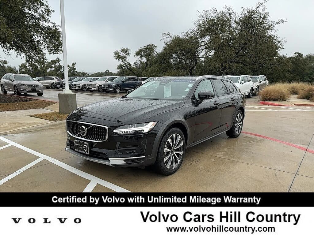 2023 VOLVO V90CC