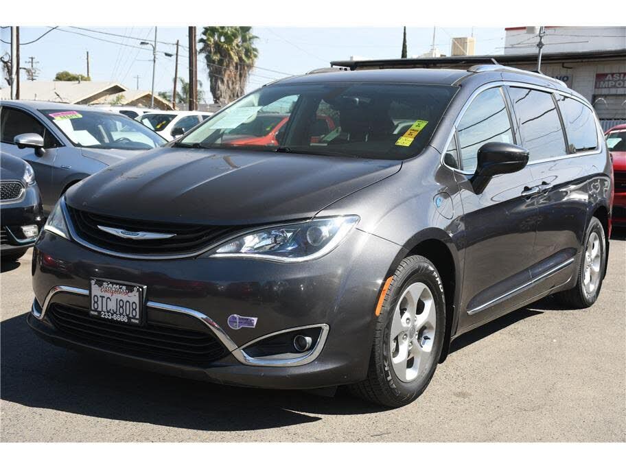 2018 CHRYSLER Pacifica