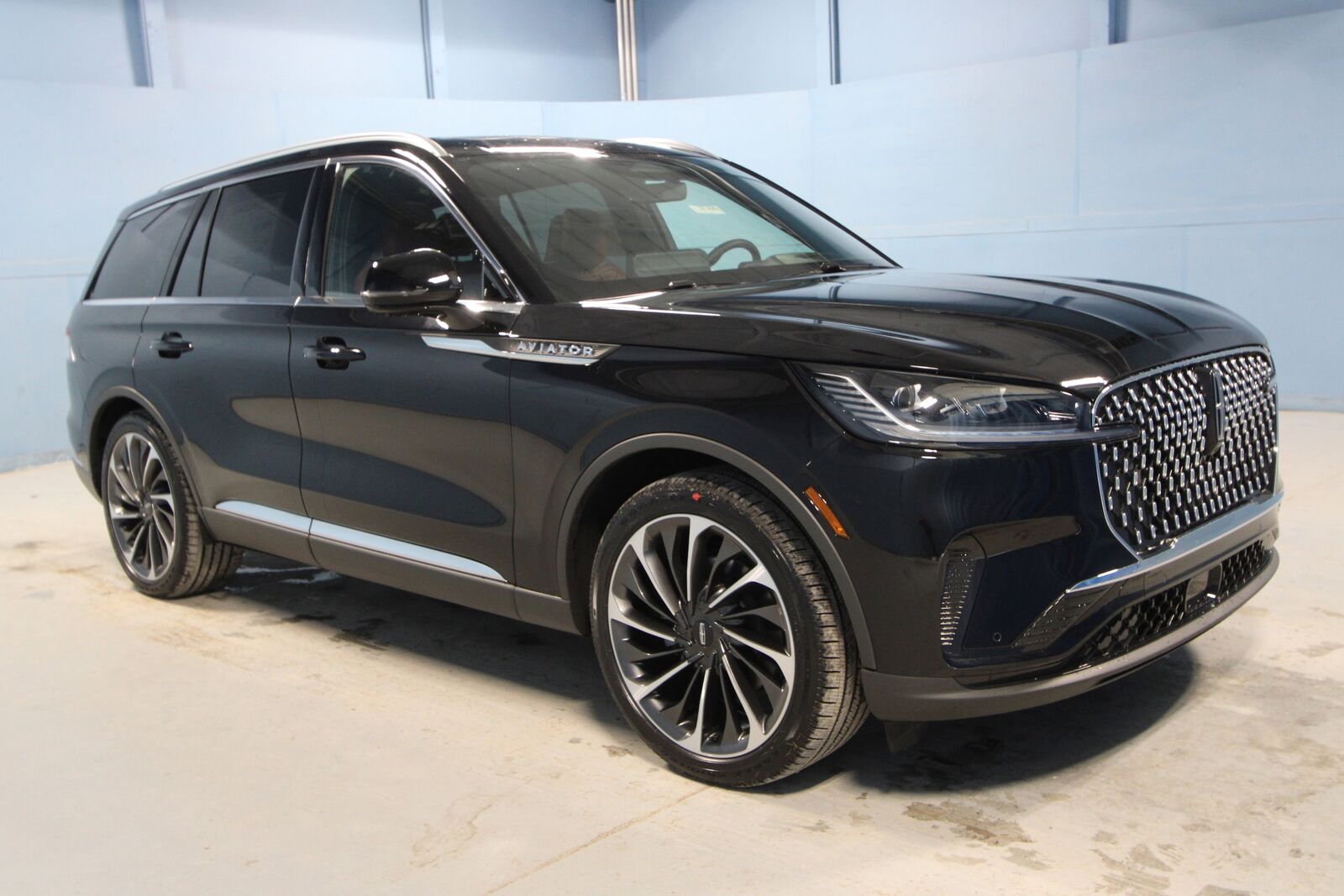 2026 LINCOLN Aviator