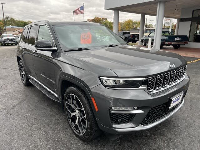 2022 JEEP Grand Cherokee