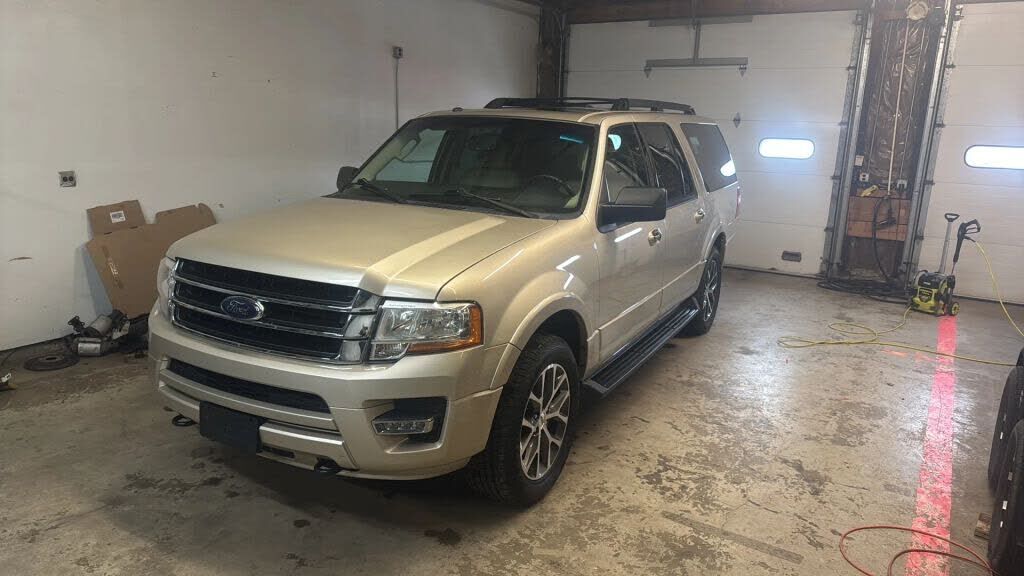 2017 FORD Expedition