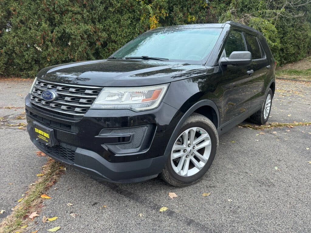 2017 FORD Explorer