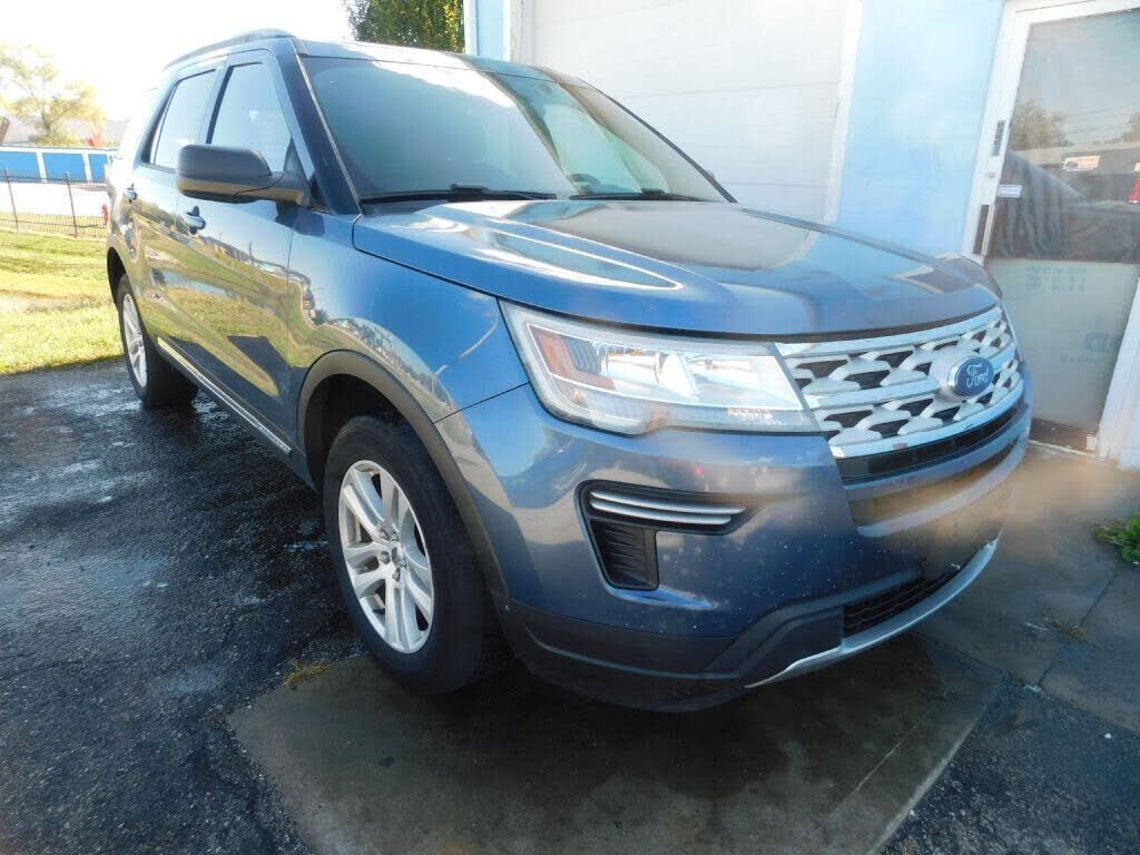 2019 FORD Explorer