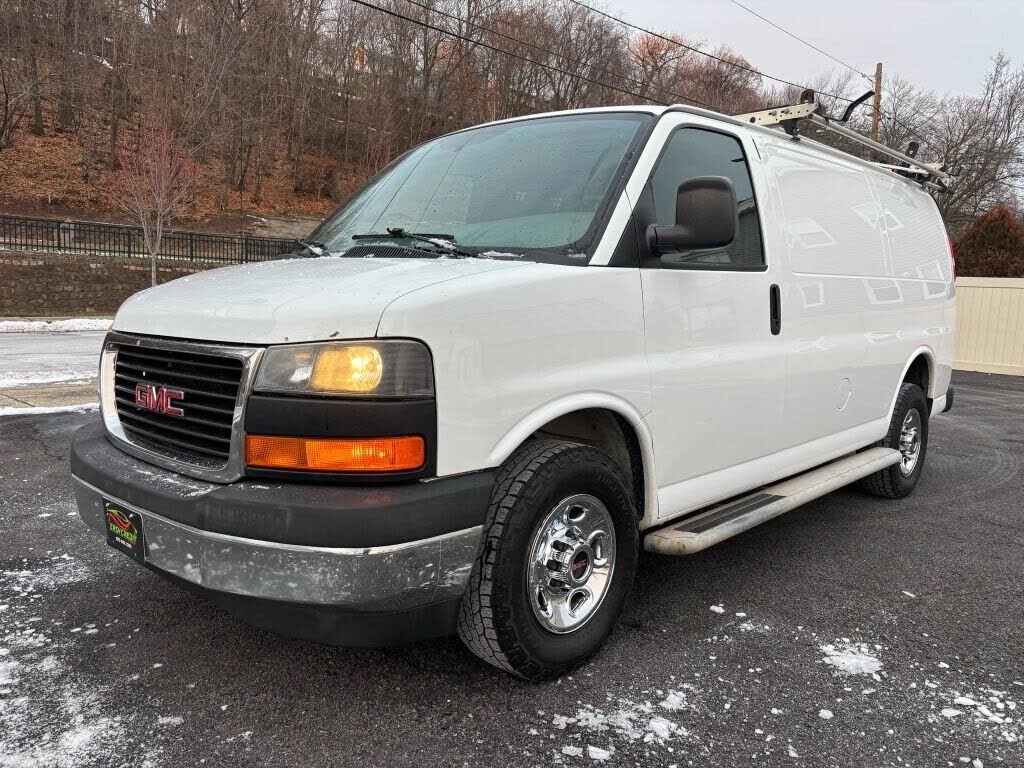 2017 GMC Savana