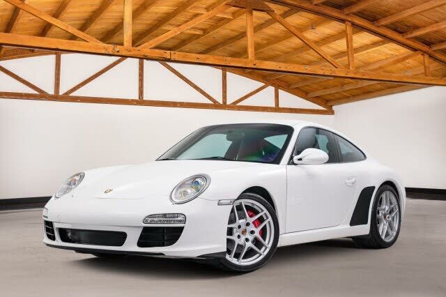 2010 PORSCHE 911