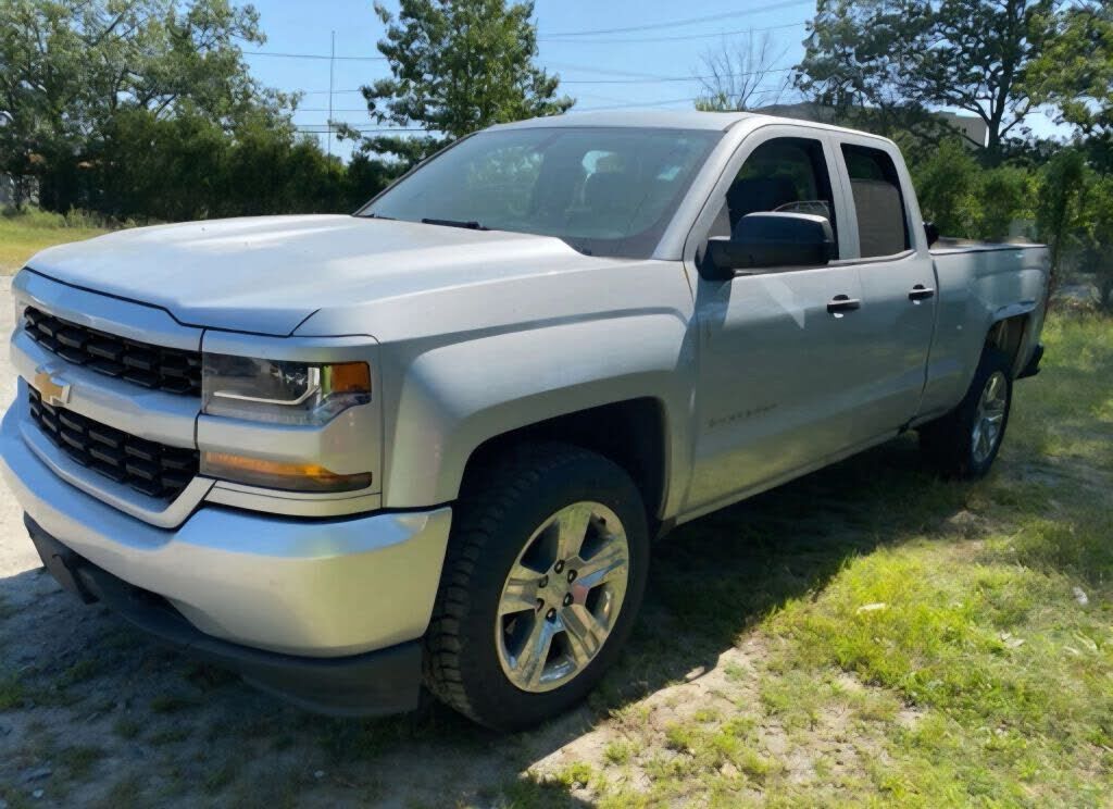 2017 CHEVROLET Silverado