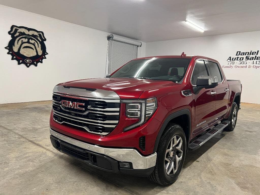 2023 GMC Sierra