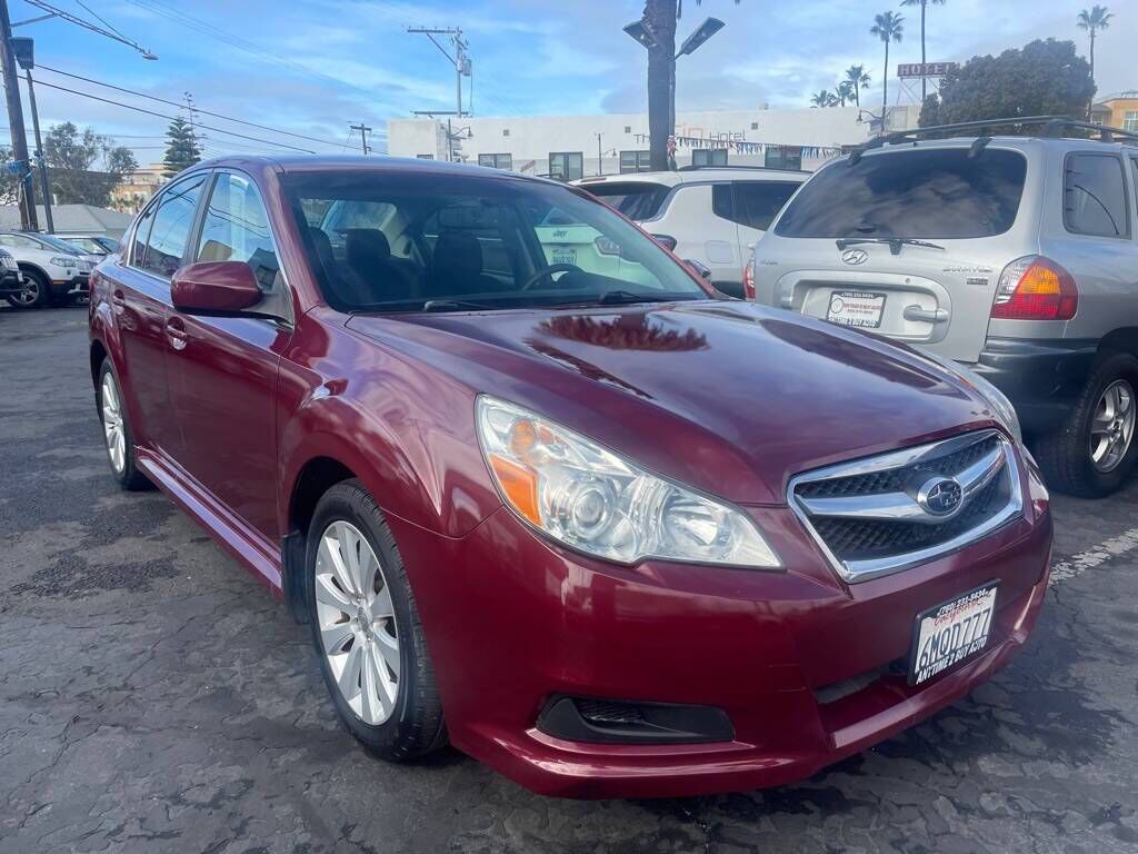 2010 SUBARU Legacy