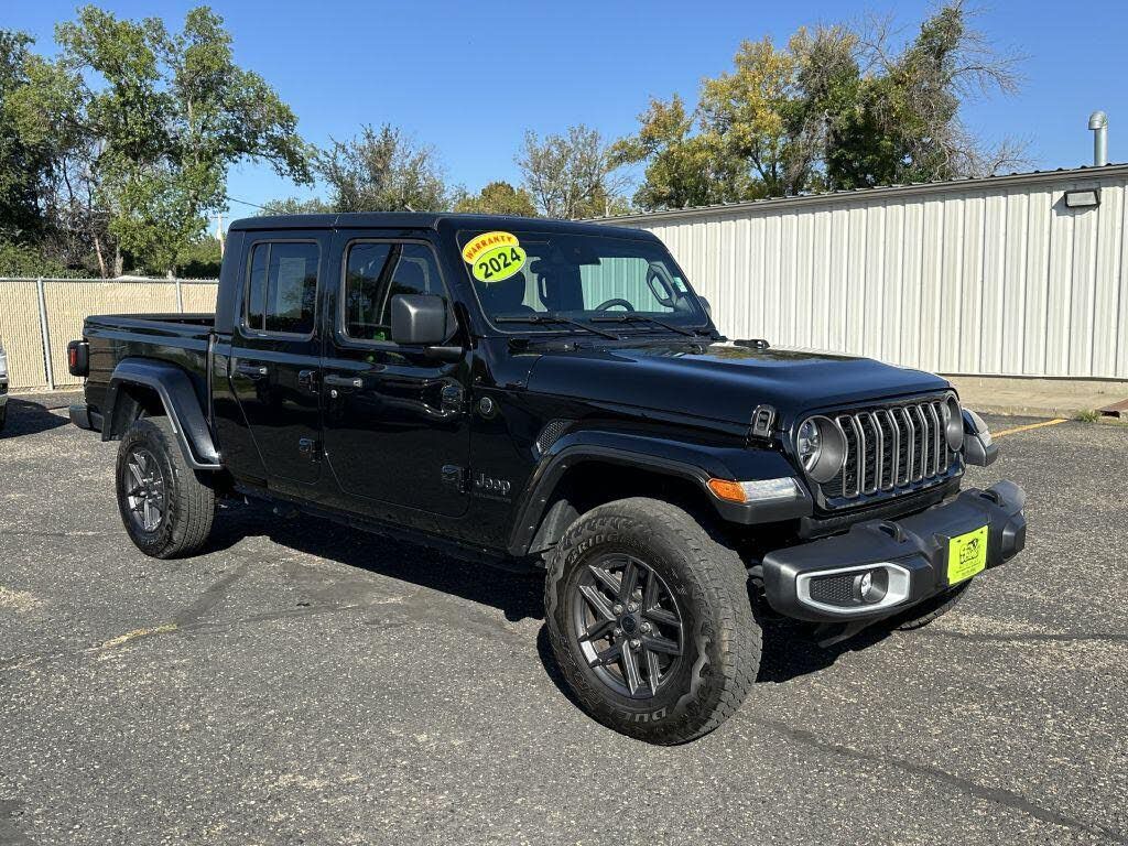 2024 JEEP Gladiator