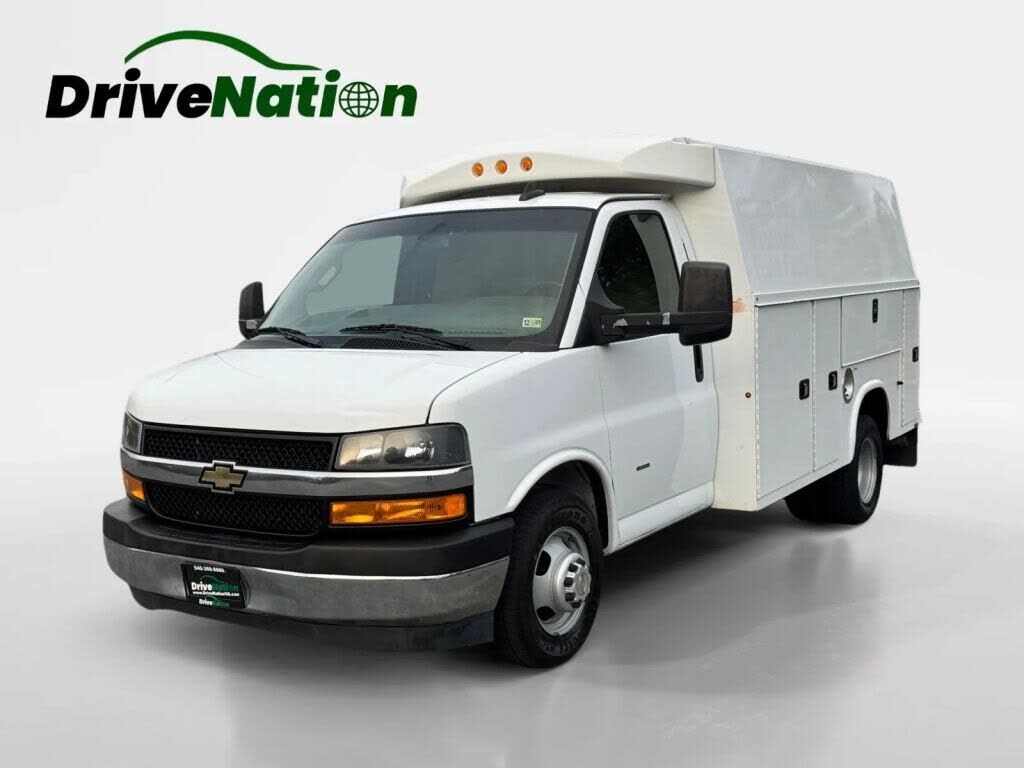 2018 CHEVROLET Express