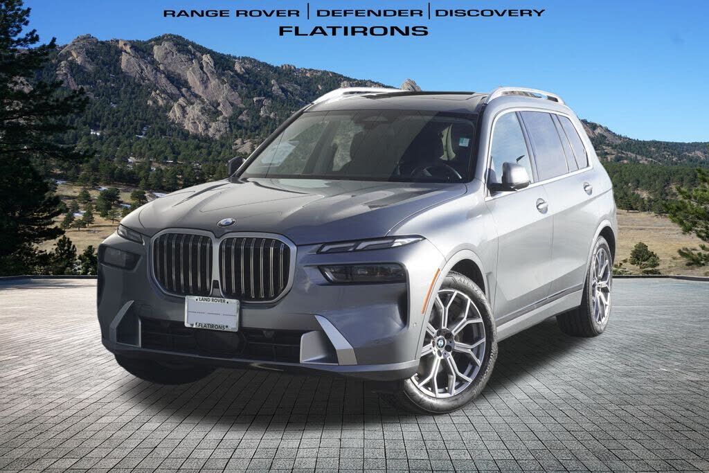 2023 BMW X7