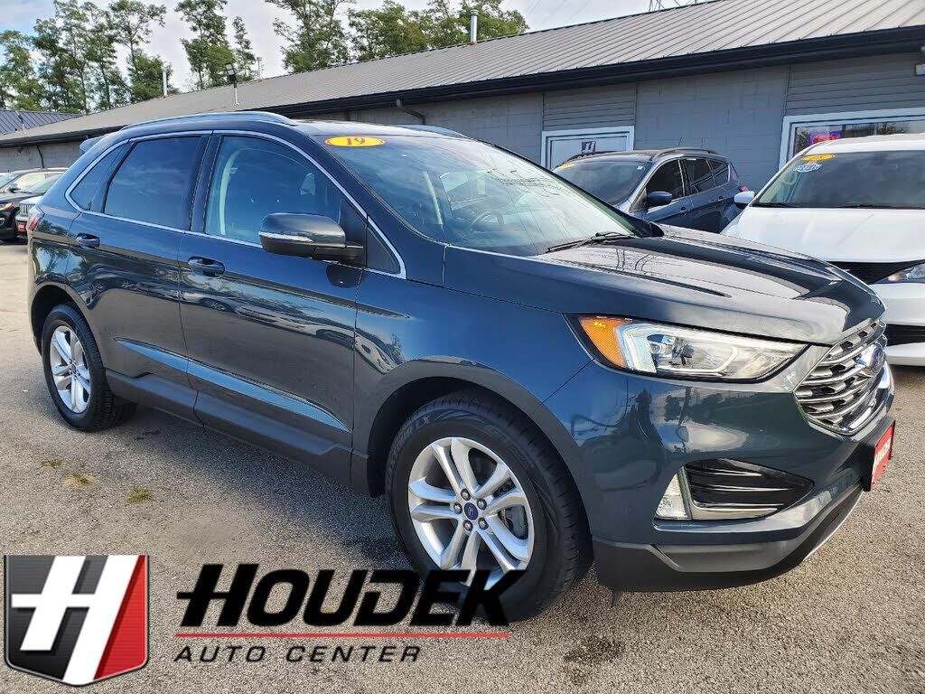 2019 FORD Edge