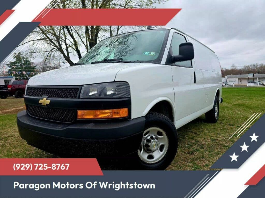 2021 CHEVROLET Express