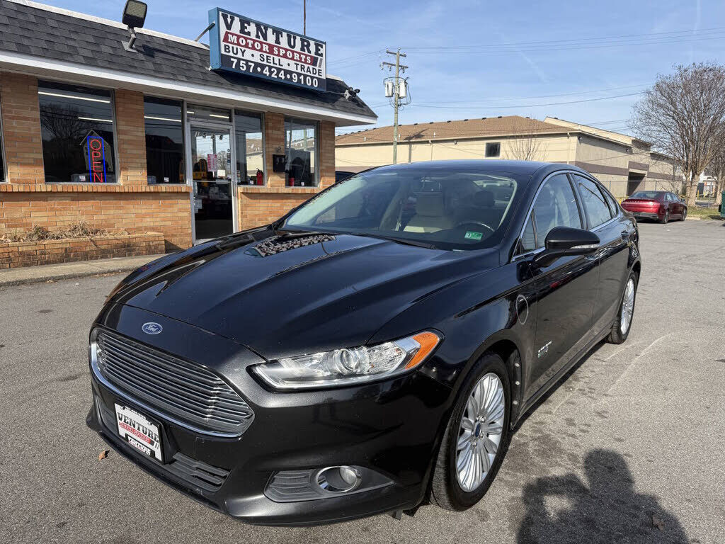 2013 FORD Fusion