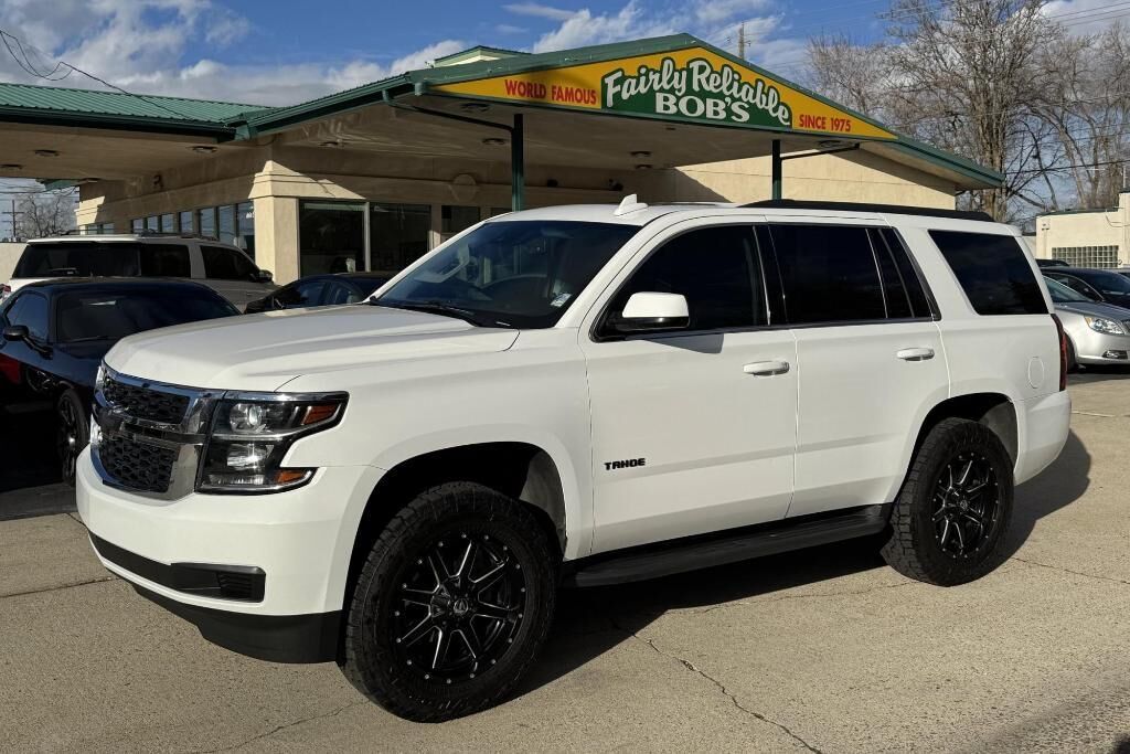 2019 CHEVROLET Tahoe