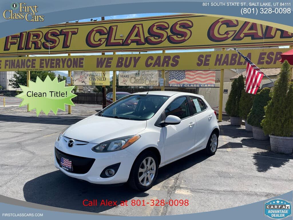 2013 MAZDA Mazda2