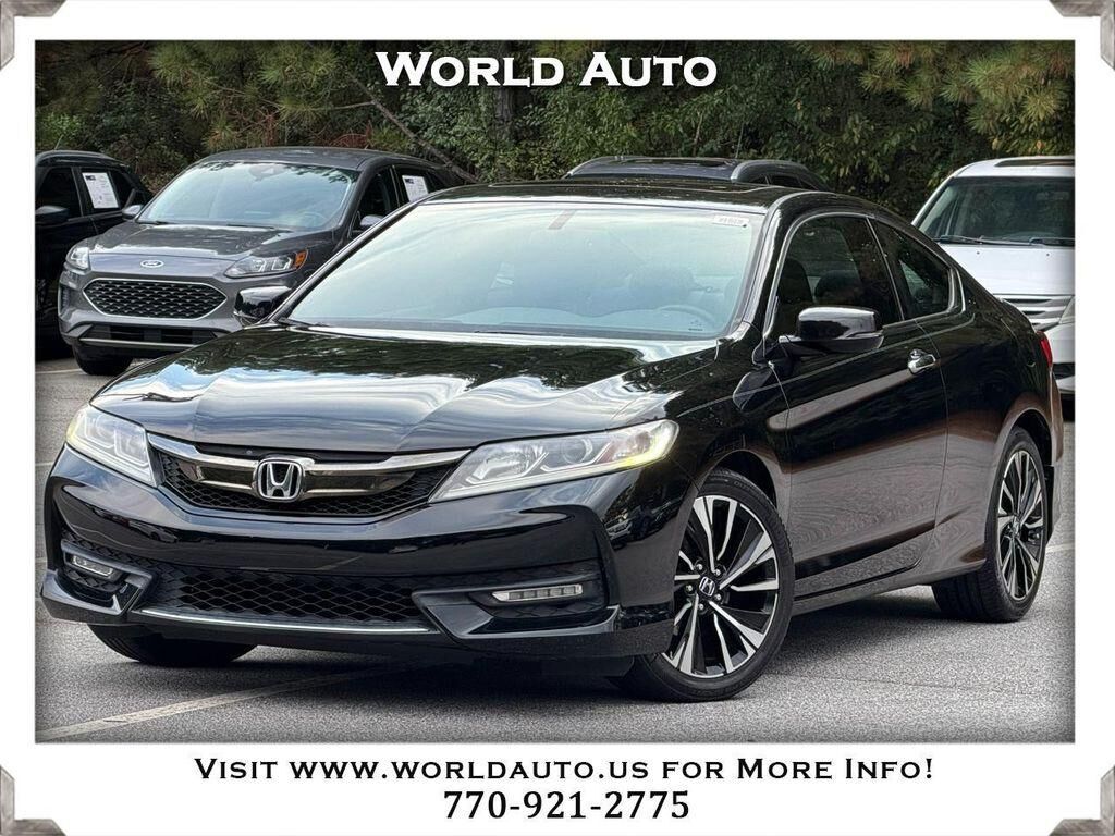 2017 HONDA Accord