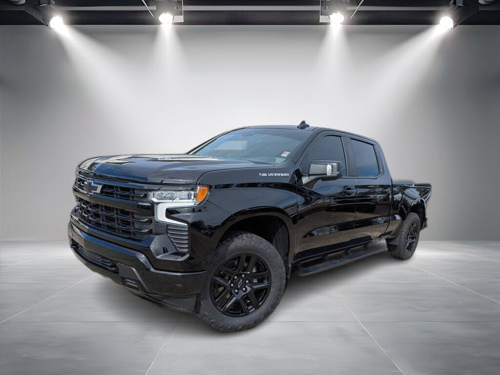 2024 CHEVROLET Silverado