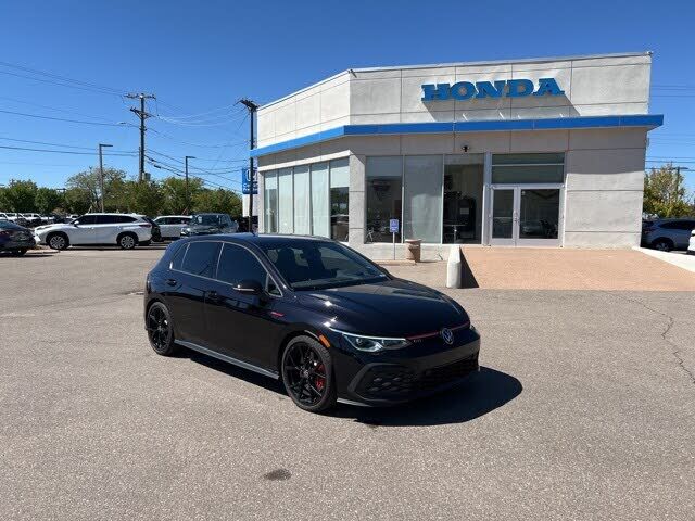 2024 VOLKSWAGEN Golf GTI