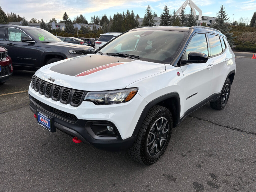 2025 JEEP Compass