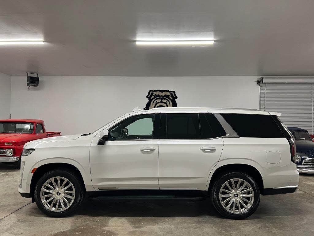 2021 CADILLAC Escalade