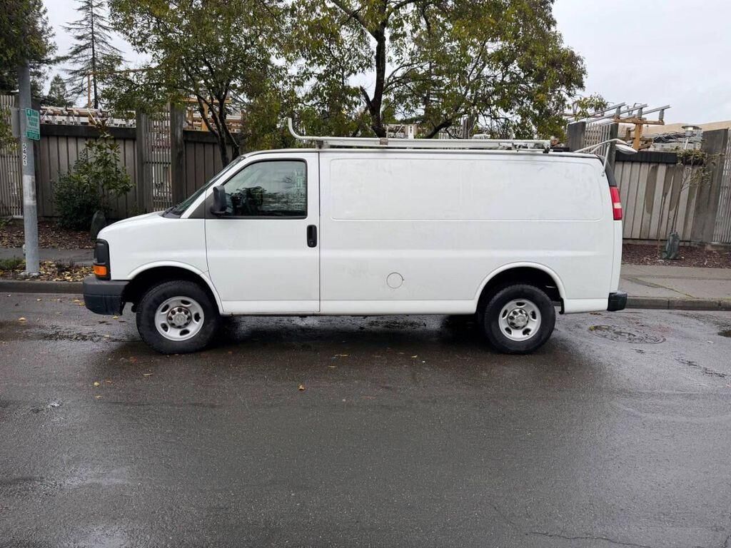 2012 CHEVROLET Express