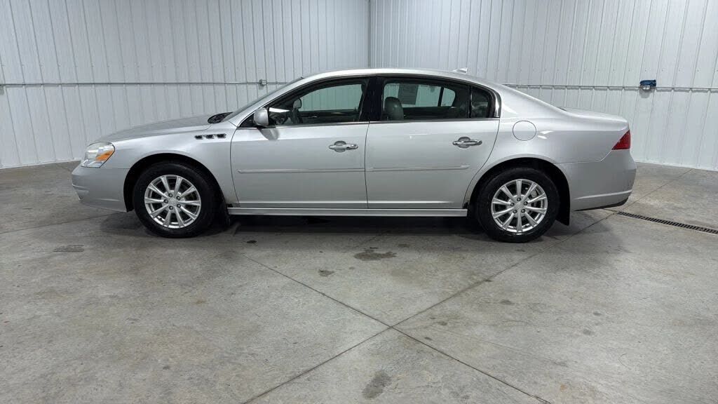 2011 BUICK Lucerne
