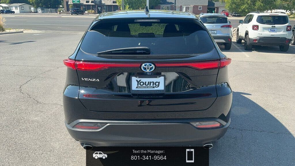 2023 TOYOTA Venza