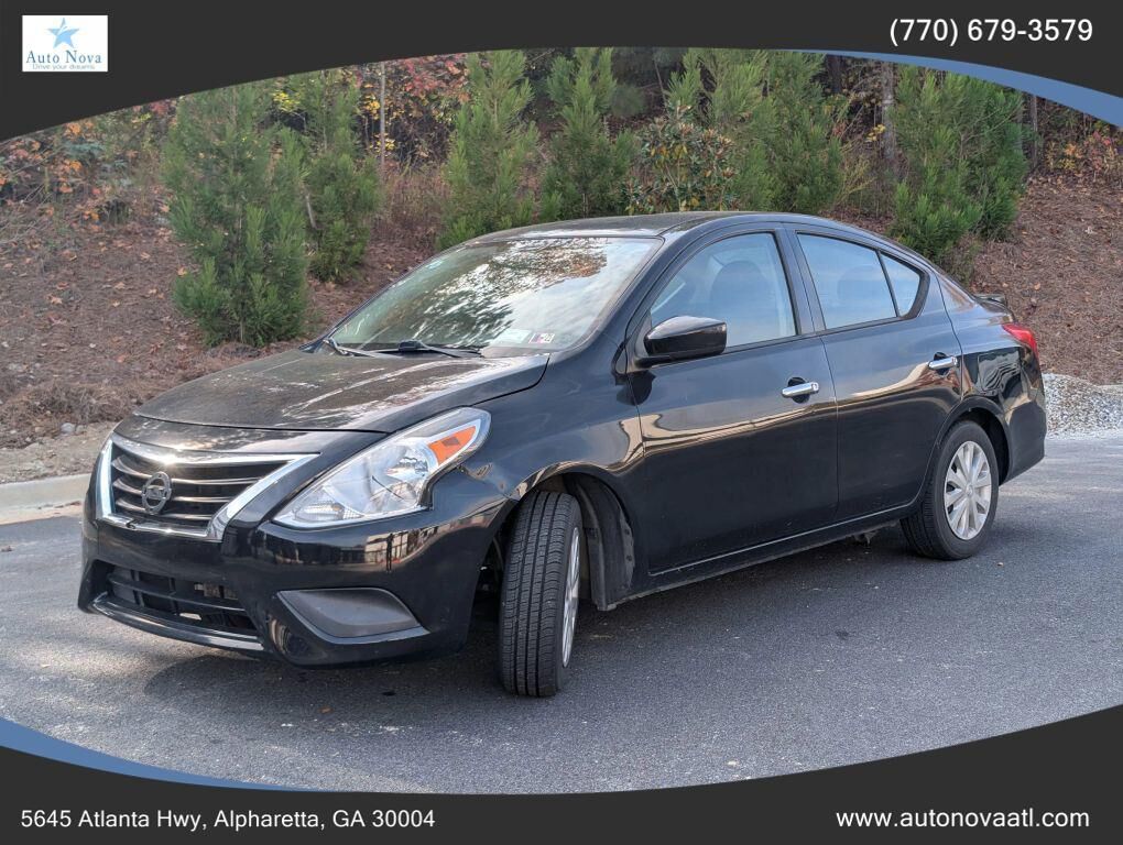 2018 NISSAN Versa