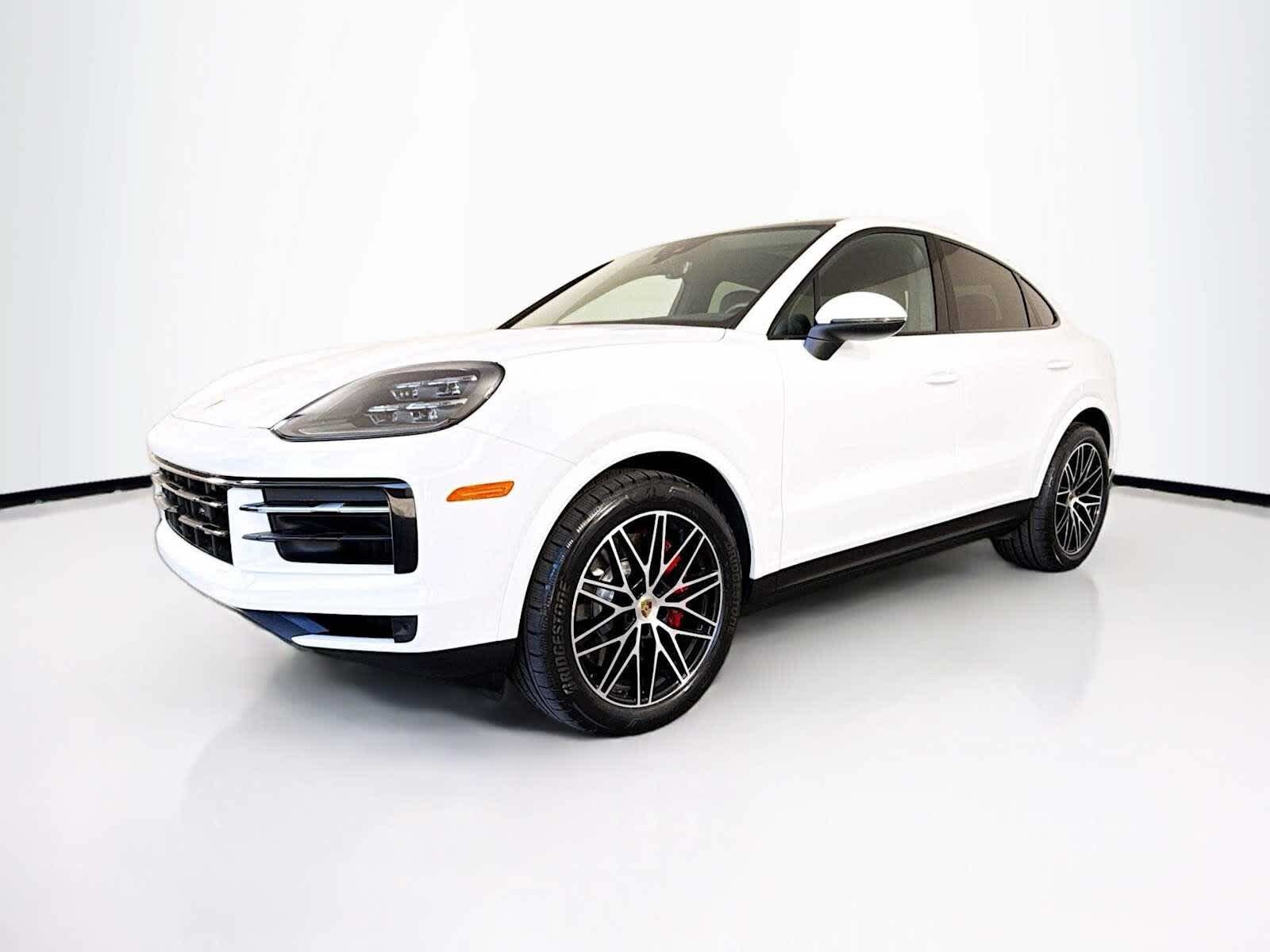 2024 PORSCHE Cayenne