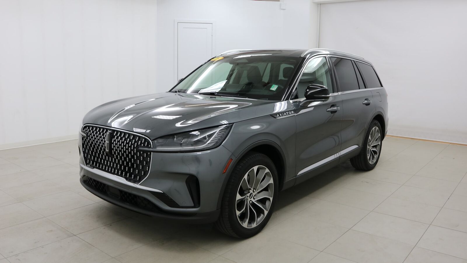 2025 LINCOLN Aviator