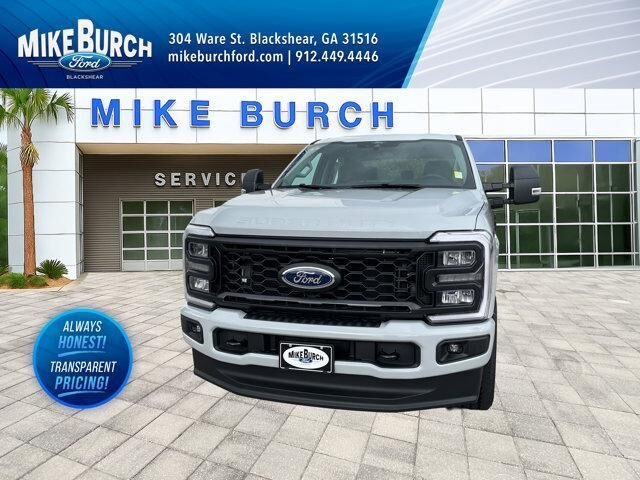 2026 FORD F-350