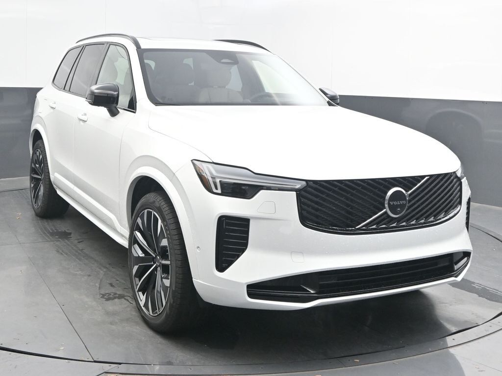 2026 VOLVO XC90