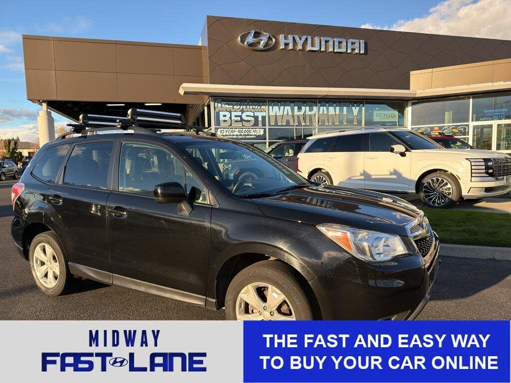 2016 SUBARU Forester