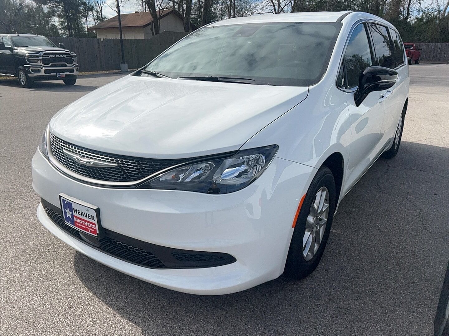 2026 CHRYSLER Voyager